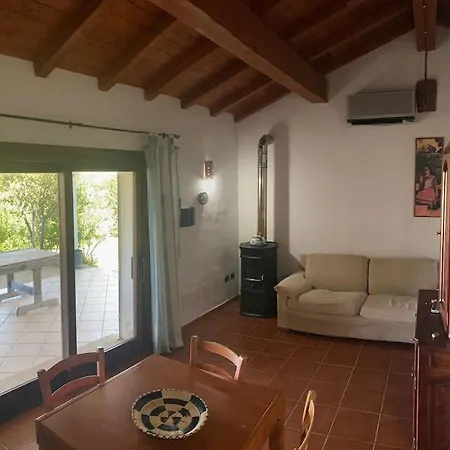 Casa A Apartment *